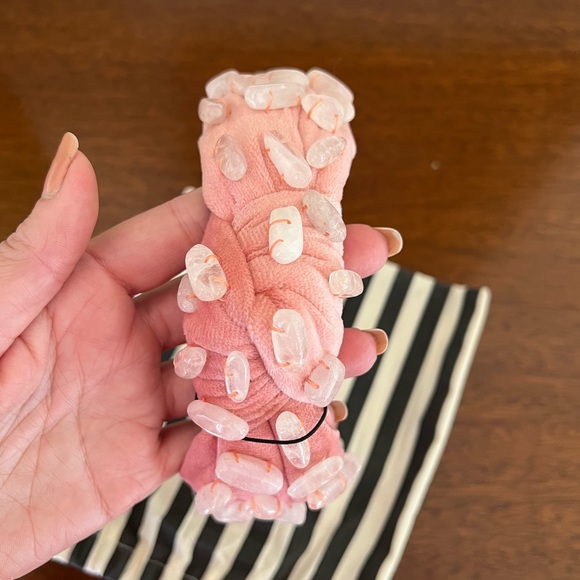 NWT Lele Sadoughi Rose Quartz Knotted Headband - Picture 8 of 14